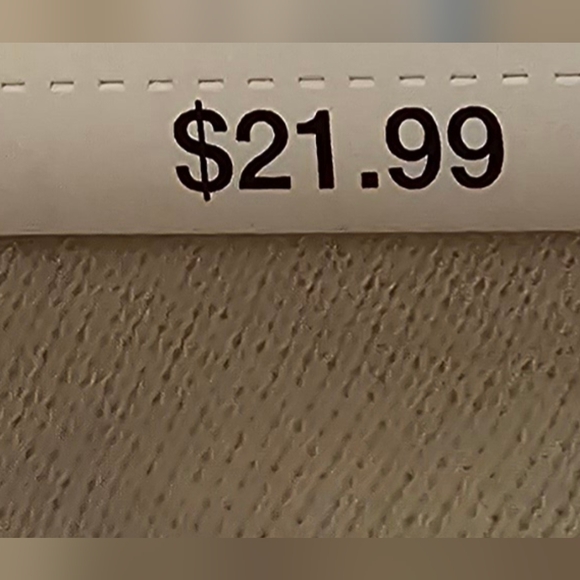 #2021 Wakanda forever black panther marvel studios sweatershirt oversized - Picture 6 of 7